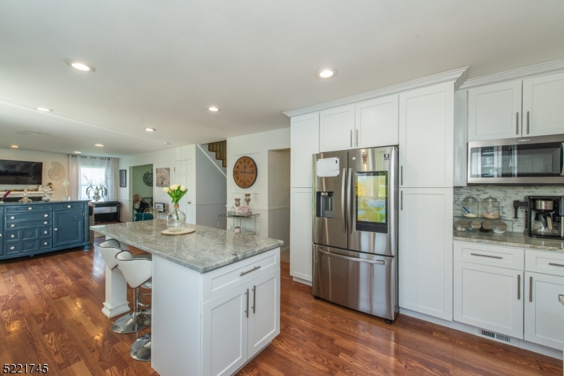 Brush Meadows - Residential Lease