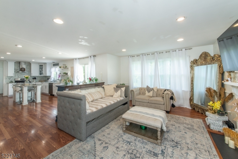 Brush Meadows - Residential Lease