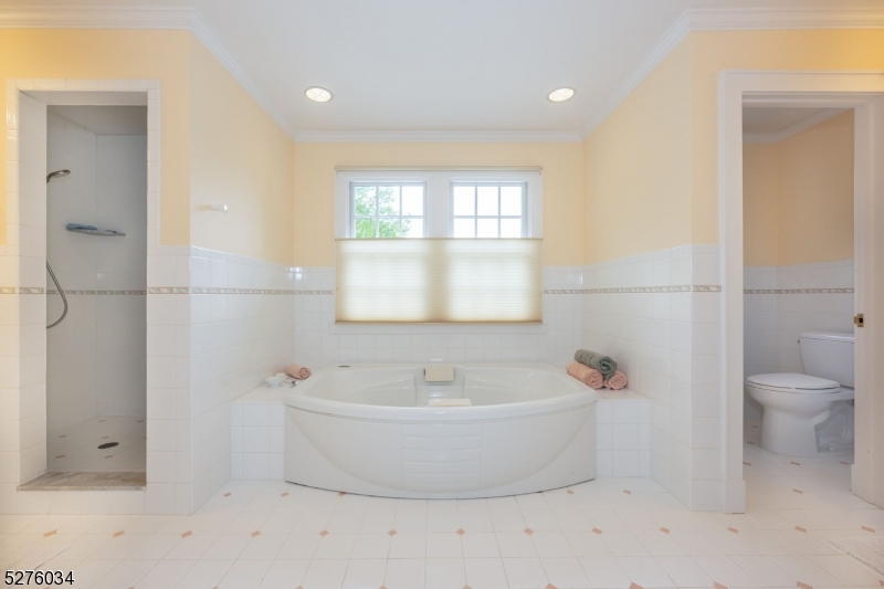 Highland Woods - Residential