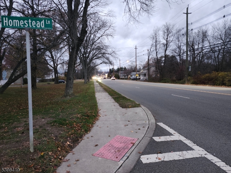 Hilltop Farms - Residential
