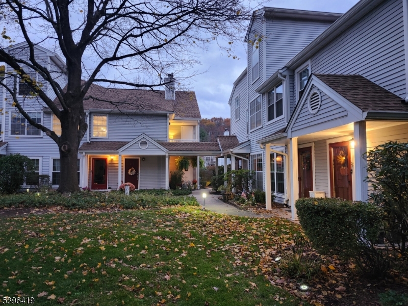 Hilltop Farms - Residential