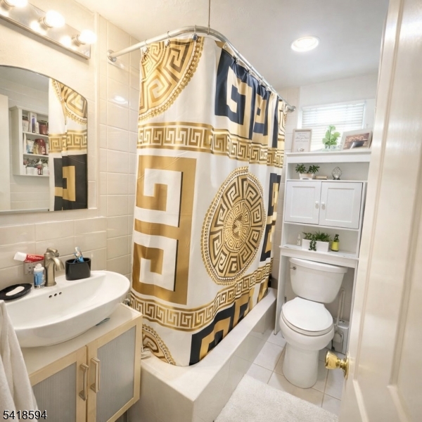 Ardleigh Park Condominiums - Residential