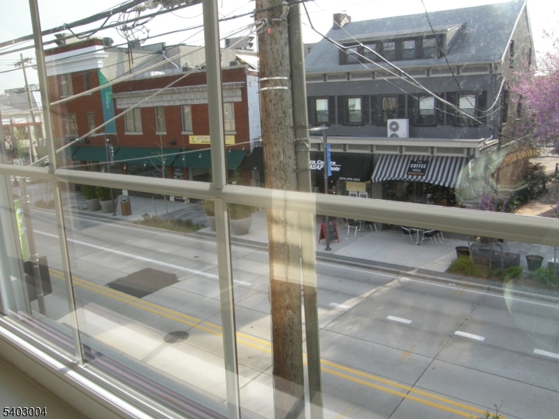 Downtown - Commercial Lease