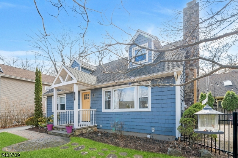 Rainbow Lakes - Residential