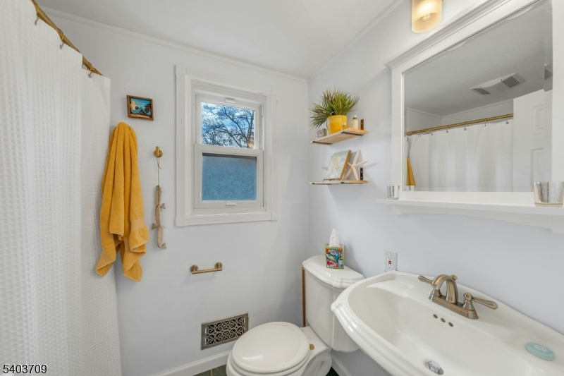 Rainbow Lakes - Residential