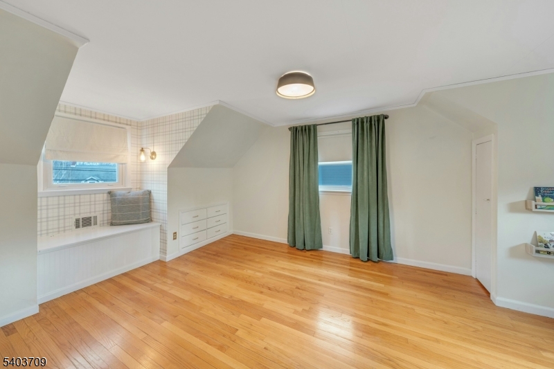 Rainbow Lakes - Residential