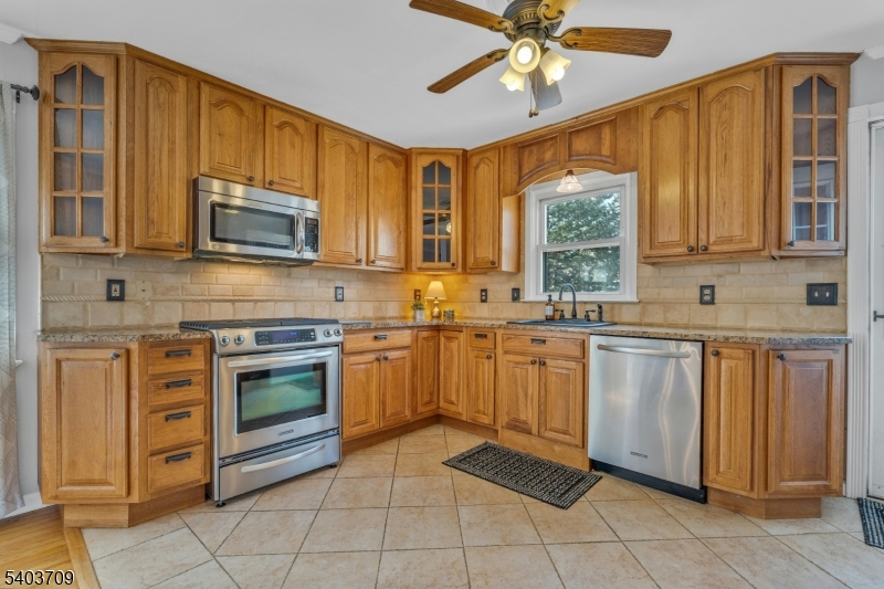 Rainbow Lakes - Residential