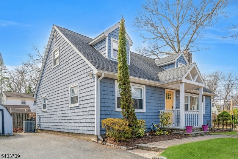 Rainbow Lakes - Residential