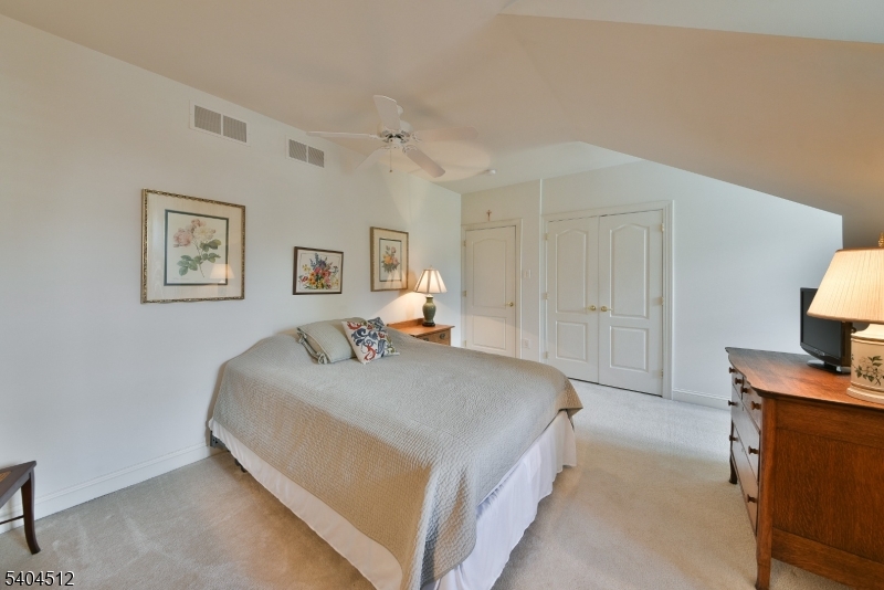 Lamberts Hill - Residential