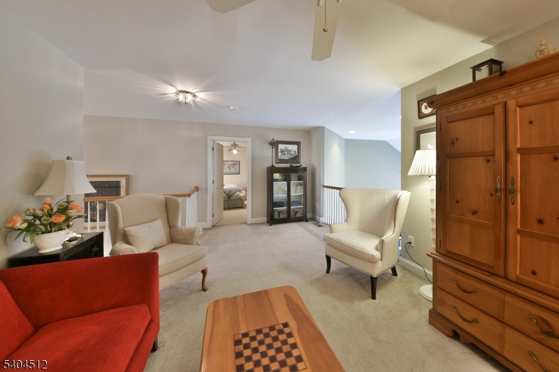 Lamberts Hill - Residential