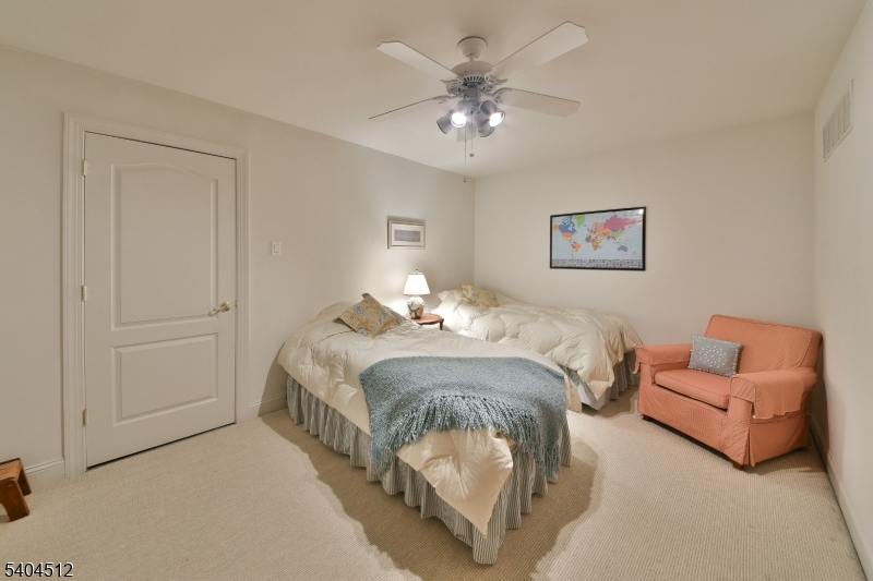 Lamberts Hill - Residential