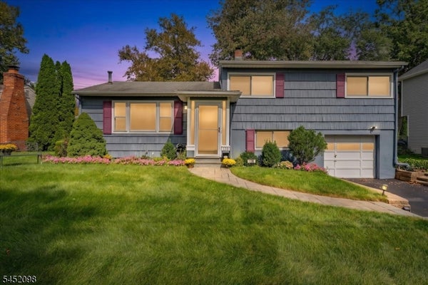 130 GLENWOOD RD, FANWOOD, NJ 07023 - Image c2f1fbba2cba81401a6ca752ba86f636/3970051045