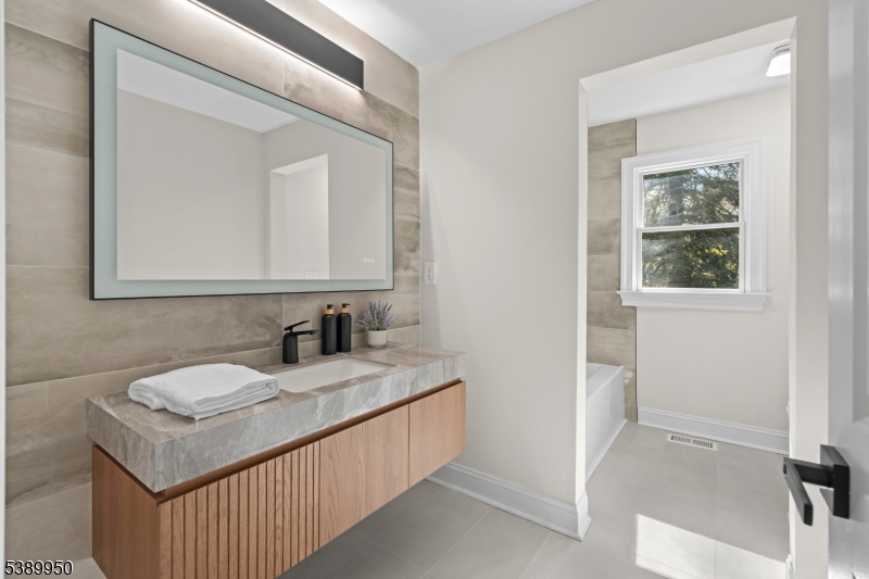 East Side on Mendham - Residential