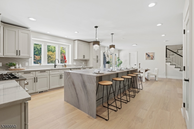 East Side on Mendham - Residential