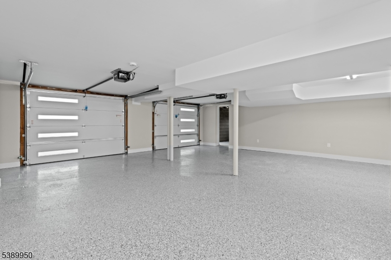 East Side on Mendham - Residential