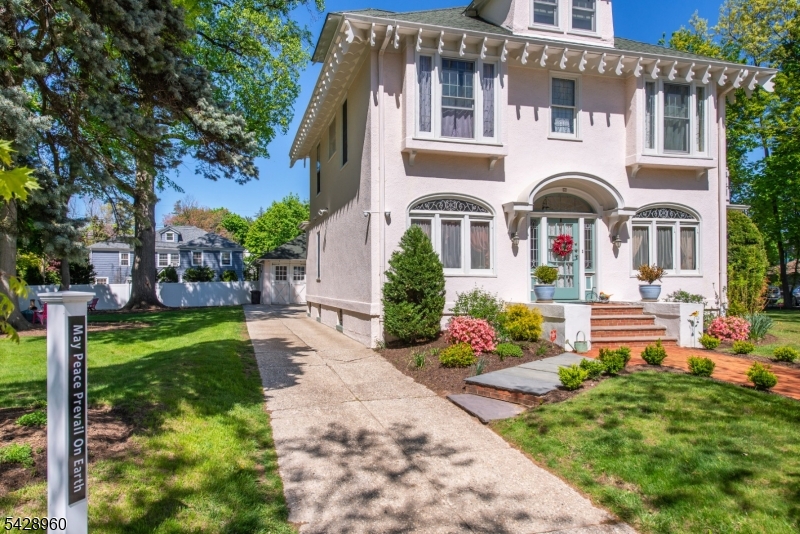 Seven Oaks - Residential