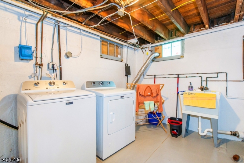 Seven Oaks - Residential