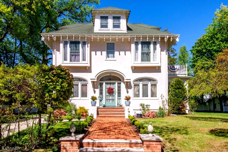 Seven Oaks - Residential
