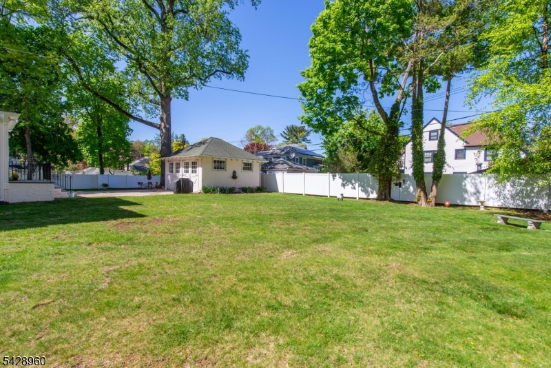 Seven Oaks - Residential