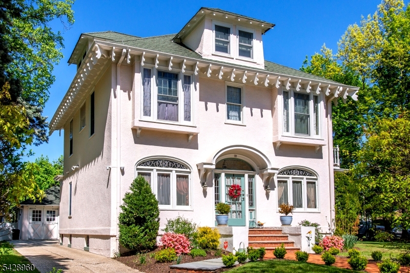 Seven Oaks - Residential