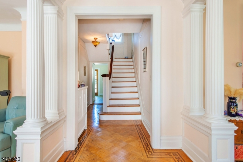 Seven Oaks - Residential