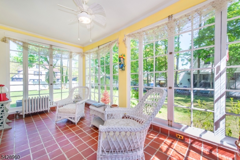 Seven Oaks - Residential