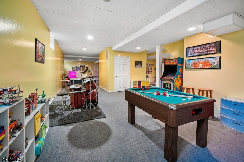 Ironia - Residential