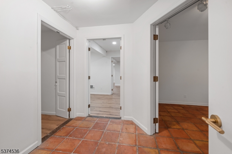 Bernardsville Mountain - Residential