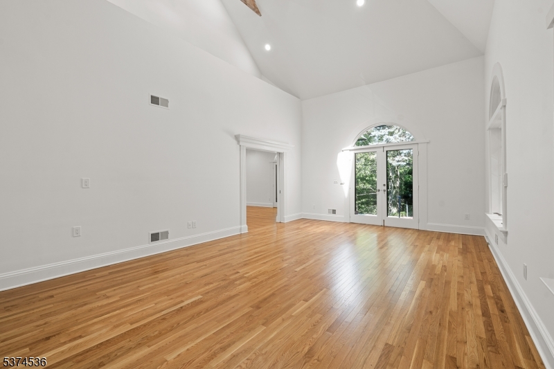 Bernardsville Mountain - Residential