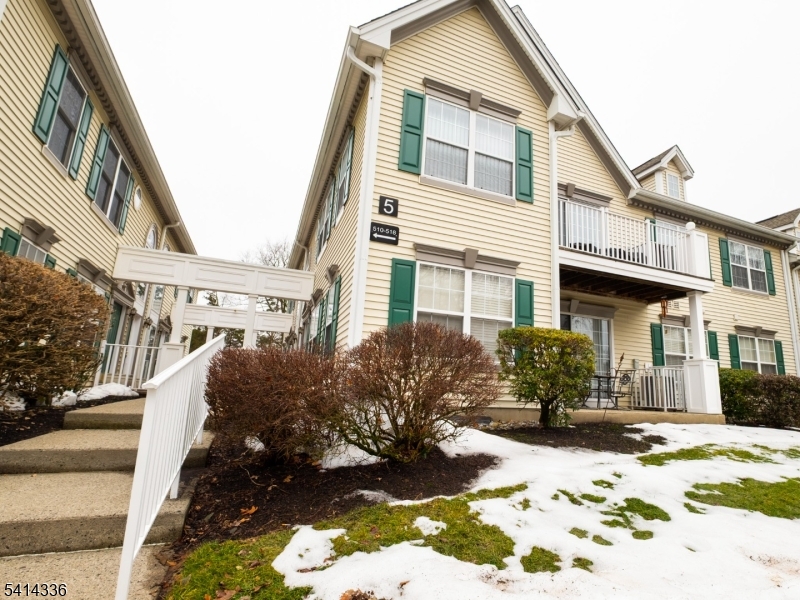 Cedar Brook - Residential