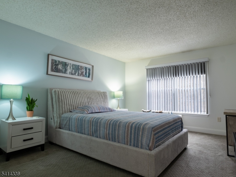 Cedar Brook - Residential