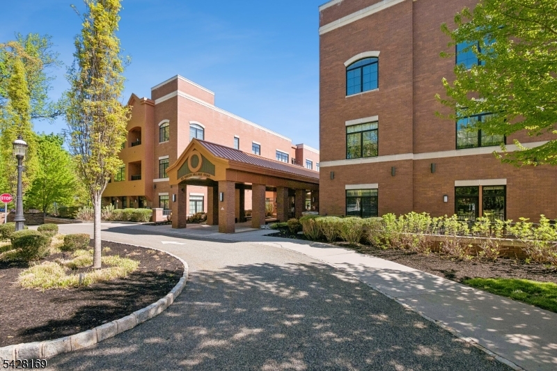 Madison Place - Residential