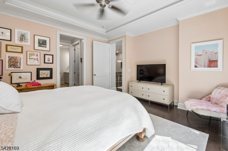 Madison Place - Residential