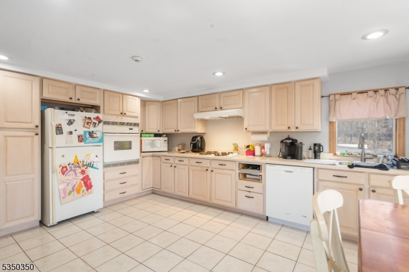 10 Stony Brook Rd