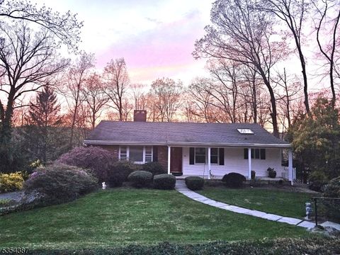 44 Forestdale Rd Kinnelon Boro NJ 07405