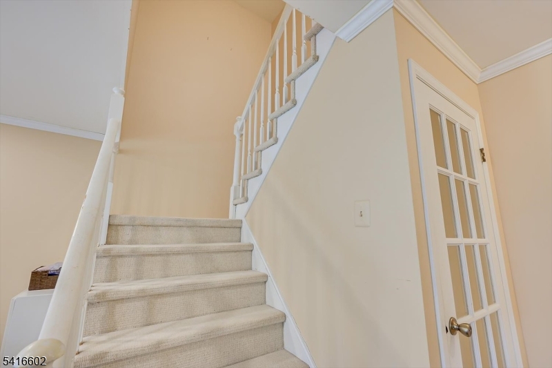 Montgomery Manor - Residential