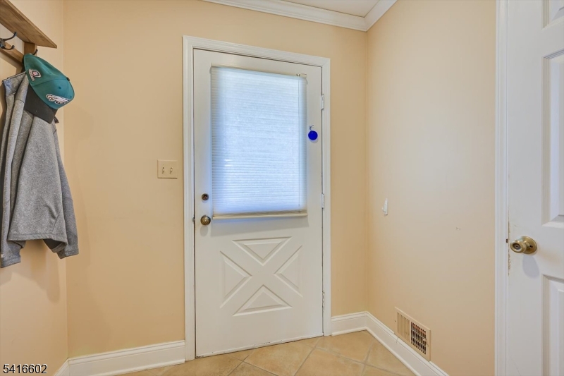 Montgomery Manor - Residential