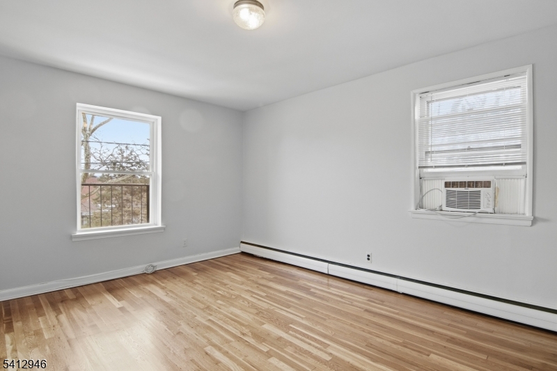 KATHLEEN GARDENS - Residential Lease