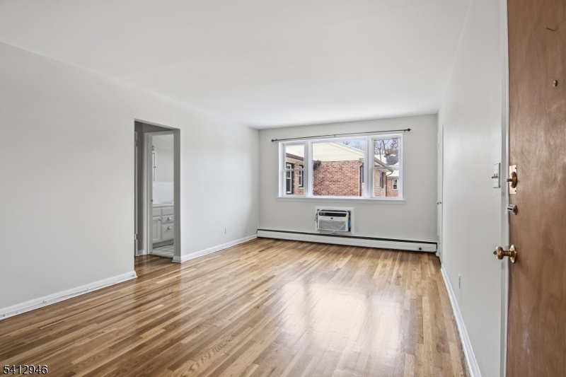 KATHLEEN GARDENS - Residential Lease