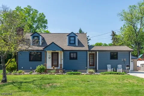 MLS: 3963212