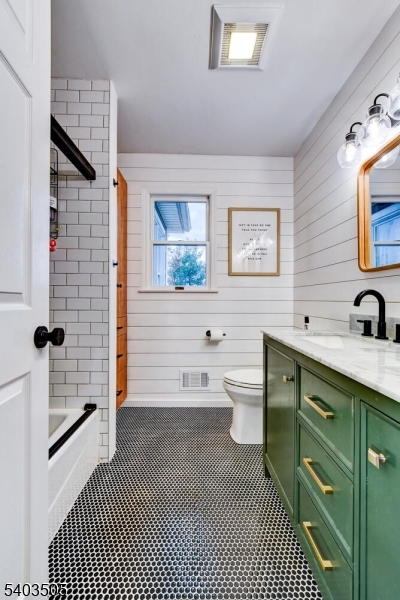 HERITAGE GREENS - Residential