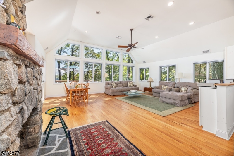 Vernon Twp., New Jersey 07422, United States, 3 Bedrooms Bedrooms, ,3 BathroomsBathrooms,Residential,Coming Soon,205668