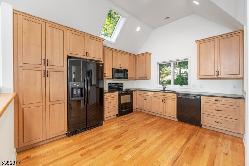 Vernon Twp., New Jersey 07422, United States, 3 Bedrooms Bedrooms, ,3 BathroomsBathrooms,Residential,Coming Soon,205668