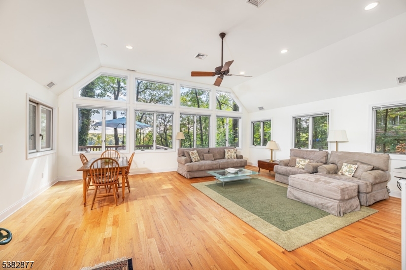 Vernon Twp., New Jersey 07422, United States, 3 Bedrooms Bedrooms, ,3 BathroomsBathrooms,Residential,Coming Soon,205668