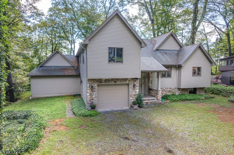 Vernon Twp., New Jersey 07422, United States, 3 Bedrooms Bedrooms, ,3 BathroomsBathrooms,Residential,Coming Soon,205668