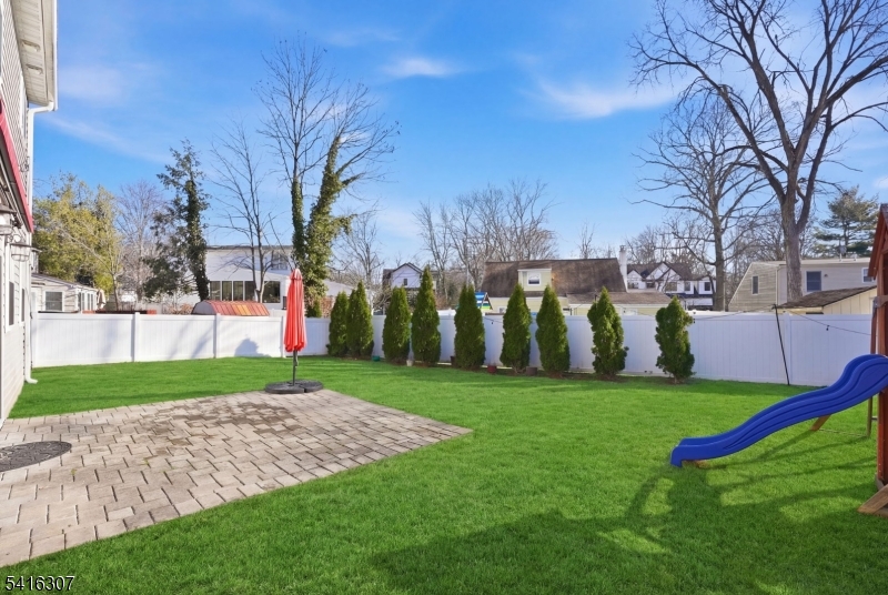 Hillside - Residential