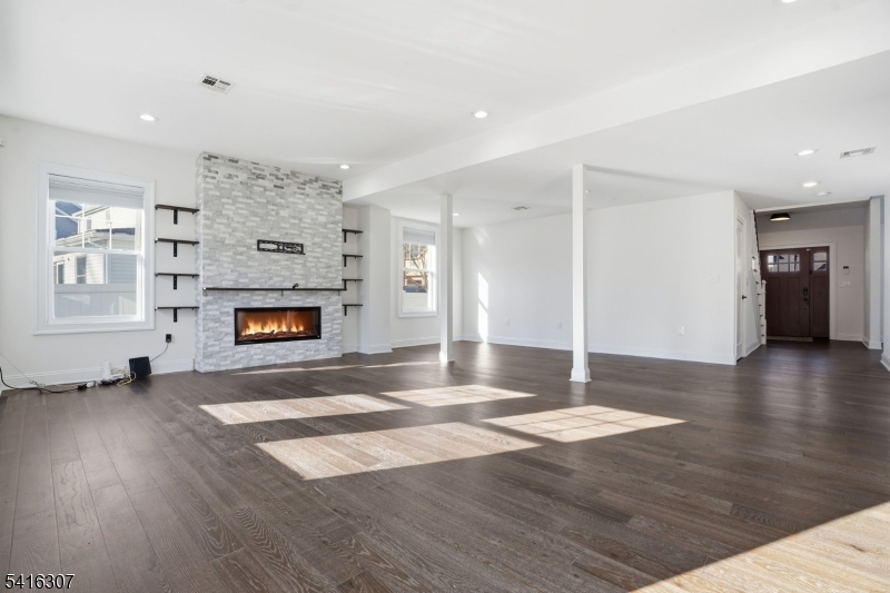 Hillside - Residential