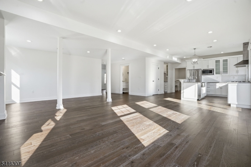 Hillside - Residential