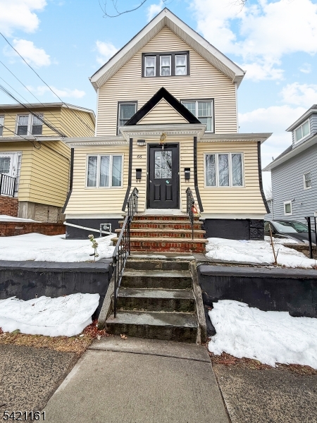 Photo 1 of 35 — 66 Washington Pl, East Rutherford Boro, NJ 07073