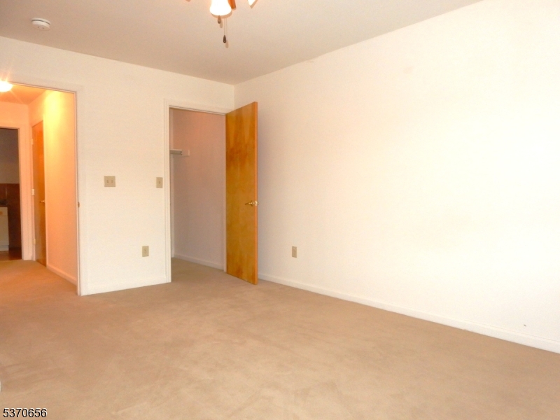 River Walk - Residential Lease